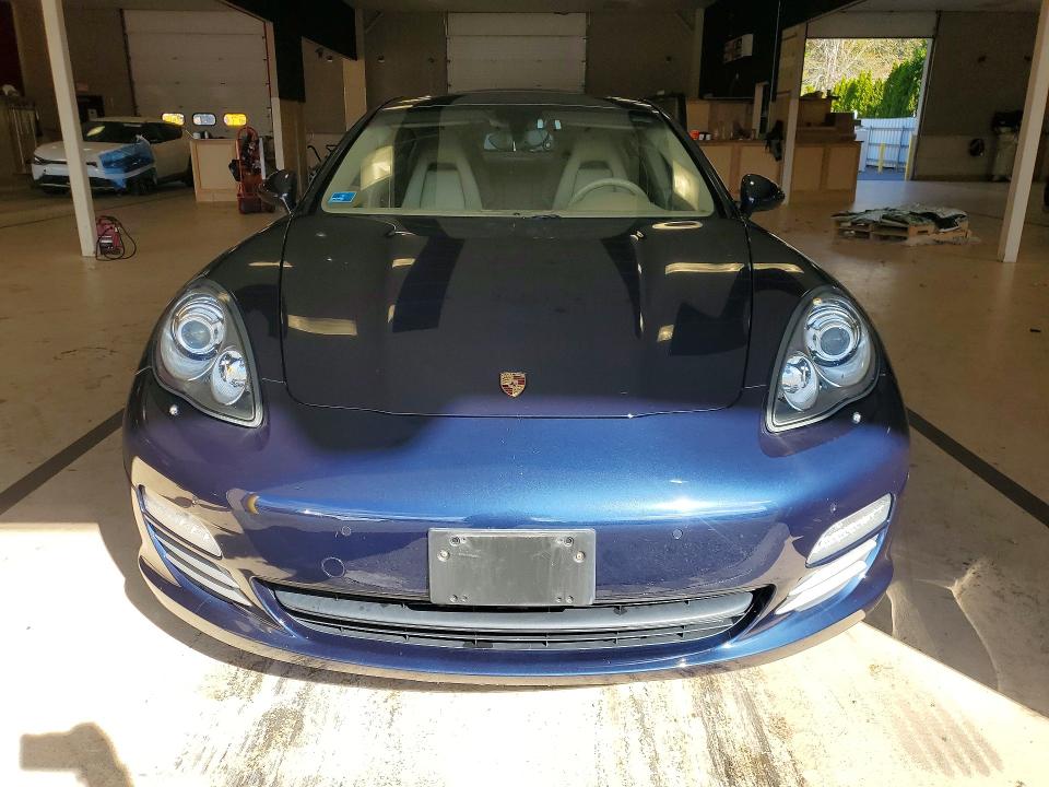 2012 Porsche Panamera მანქანა იყიდება აუქციონზე, vin: WP0AA2A74CL017539, აუქციონის ნომერი: 72517046