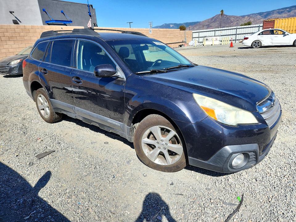 2013 Subaru Outback მანქანა იყიდება აუქციონზე, vin: 4S4BRBBC2D3257940, აუქციონის ნომერი: 72198646
