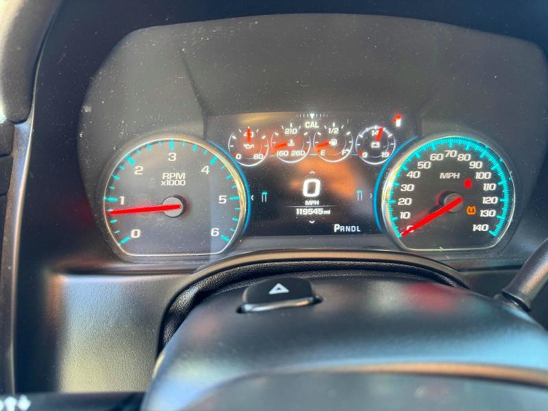 72342986 :رقم المزاد ، 1GNSKHKCXHR321616 vin ، 2017 Chevrolet Suburban مزاد بيع