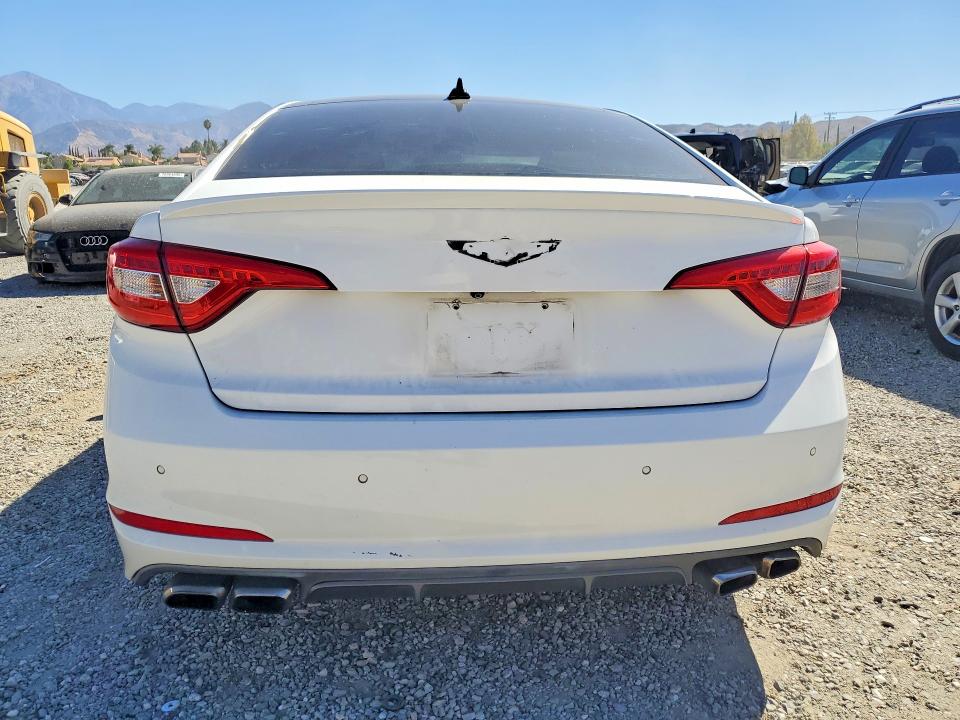 2015 Hyundai Sonata მანქანა იყიდება აუქციონზე, vin: 5NPE34ABXFH185285, აუქციონის ნომერი: 70908586