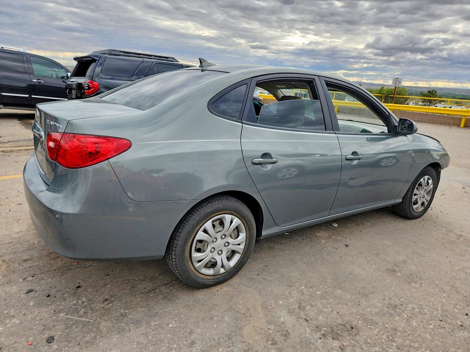 71452986 :رقم المزاد ، KMHDU4AD8AU136378 vin ، 2010 Hyundai Elantra مزاد بيع