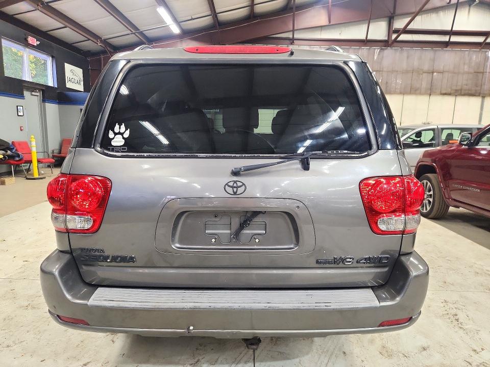 71620116 :رقم المزاد ، 5TDBT44A55S253670 vin ، 2005 Toyota Sequoia مزاد بيع
