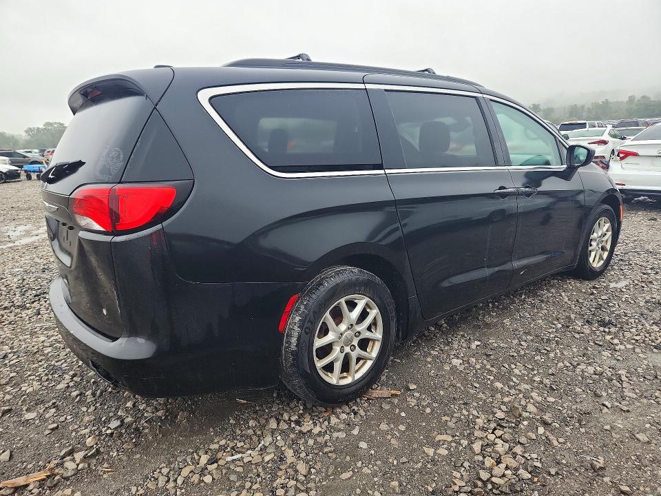 72835046 :رقم المزاد ، 2C4RC1CG9HR519756 vin ، 2017 Chrysler Pacifica مزاد بيع