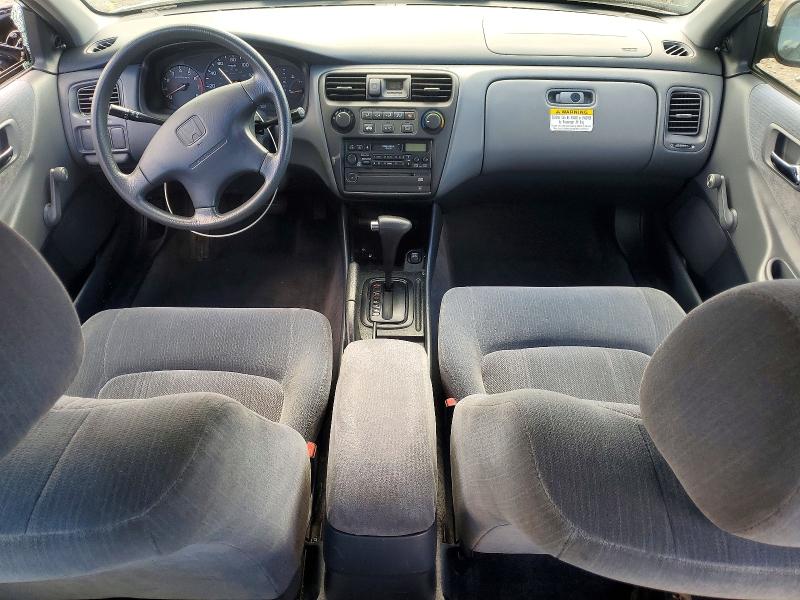 71595156 :رقم المزاد ، 1HGCF8643XA157113 vin ، 1999 Honda Accord مزاد بيع
