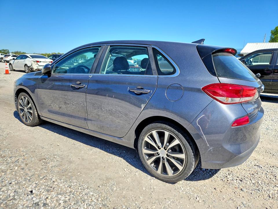 2018 Hyundai Elantra Gt მანქანა იყიდება აუქციონზე, vin: KMHH35LEXJU077351, აუქციონის ნომერი: 71907556