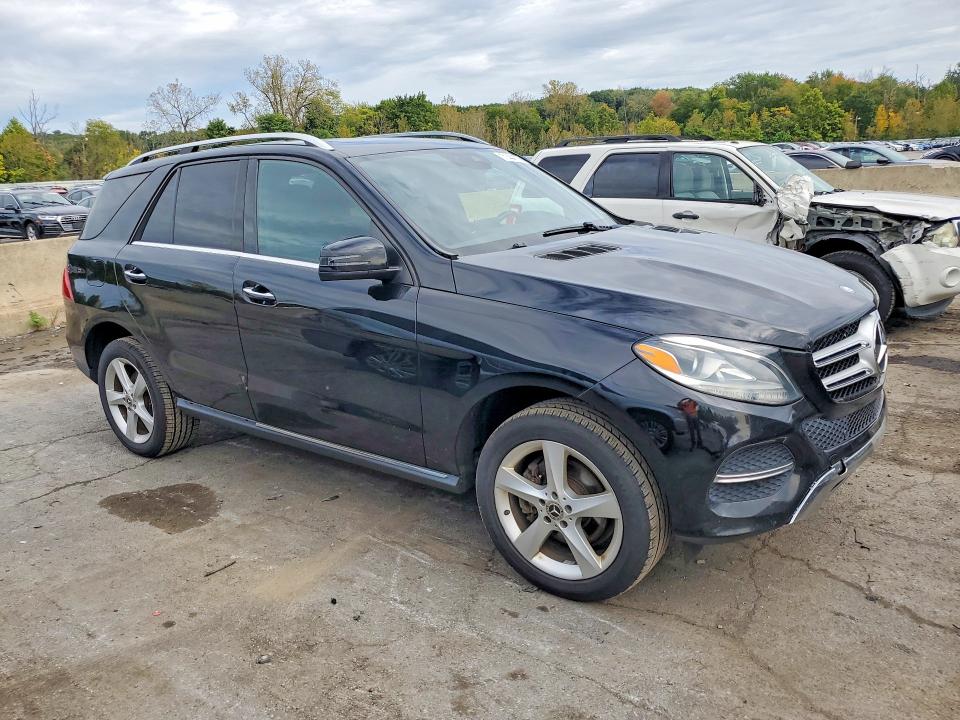 Продажа на аукционе авто 2017 Mercedes-benz Gle, vin: 4JGDA5HB3HA934544, номер лота: 71444776