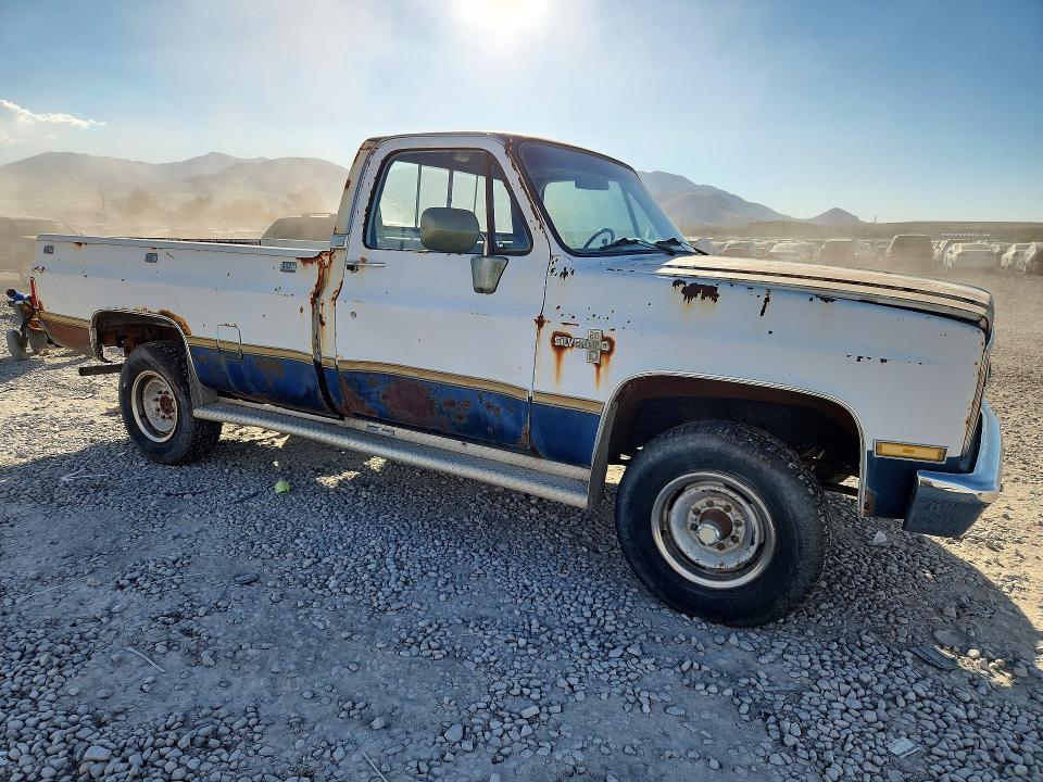 Aukcja sprzedaży 1985 Chevrolet K20, vin: 1GCGK24M5FJ146723, numer aukcji: 72377876