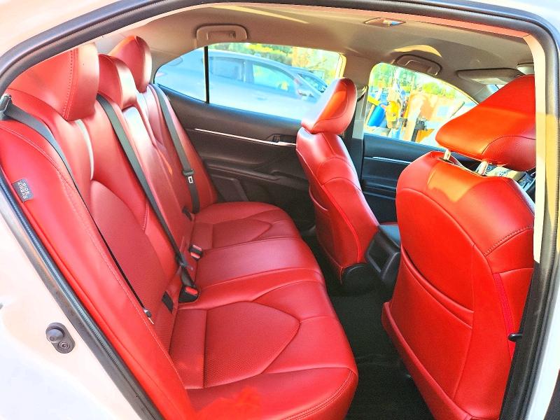 71811556 :رقم المزاد ، 4T1G11AKXPU825947 vin ، 2023 Toyota Camry مزاد بيع