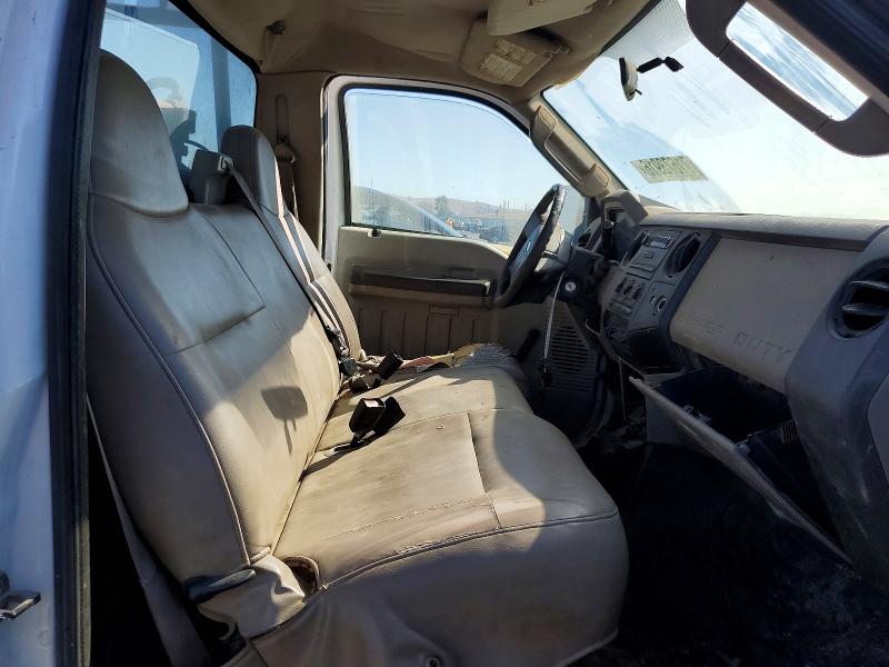 71673916 :رقم المزاد ، 1FTNF20508EB15675 vin ، 2008 Ford F250 مزاد بيع