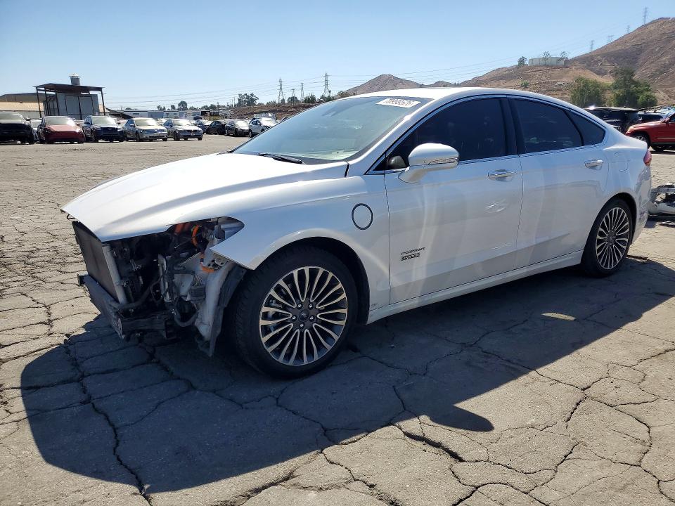2017 Ford Fusion მანქანა იყიდება აუქციონზე, vin: 3FA6P0SU6HR254013, აუქციონის ნომერი: 70999526