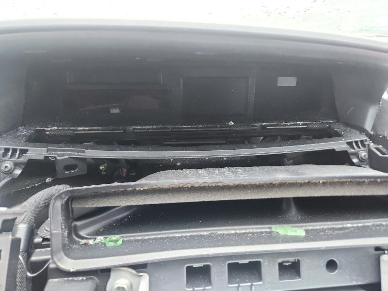Продажа на аукционе авто 2015 Toyota Prius V, vin: JTDZN3EU4FJ035505, номер лота: 72211946