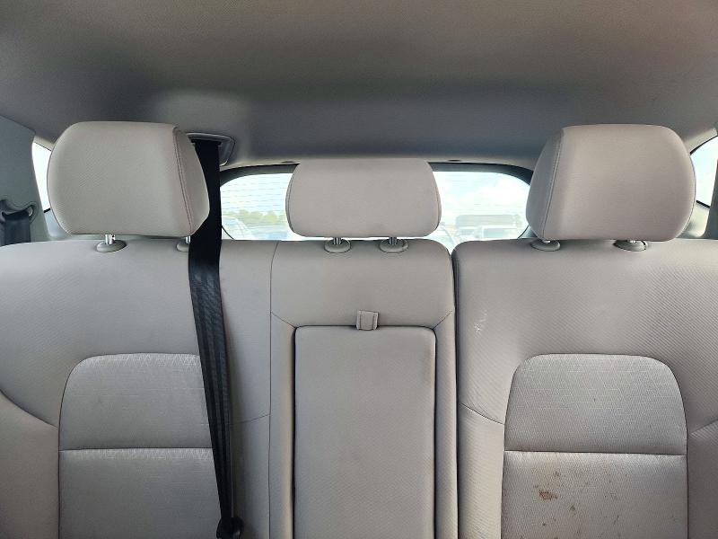 72842636 :رقم المزاد ، KM8J33A24GU240373 vin ، 2016 Hyundai Tucson مزاد بيع