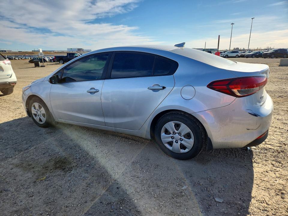 Продажа на аукционе авто 2017 Kia Forte, vin: 3KPFL4A77HE076726, номер лота: 71847496