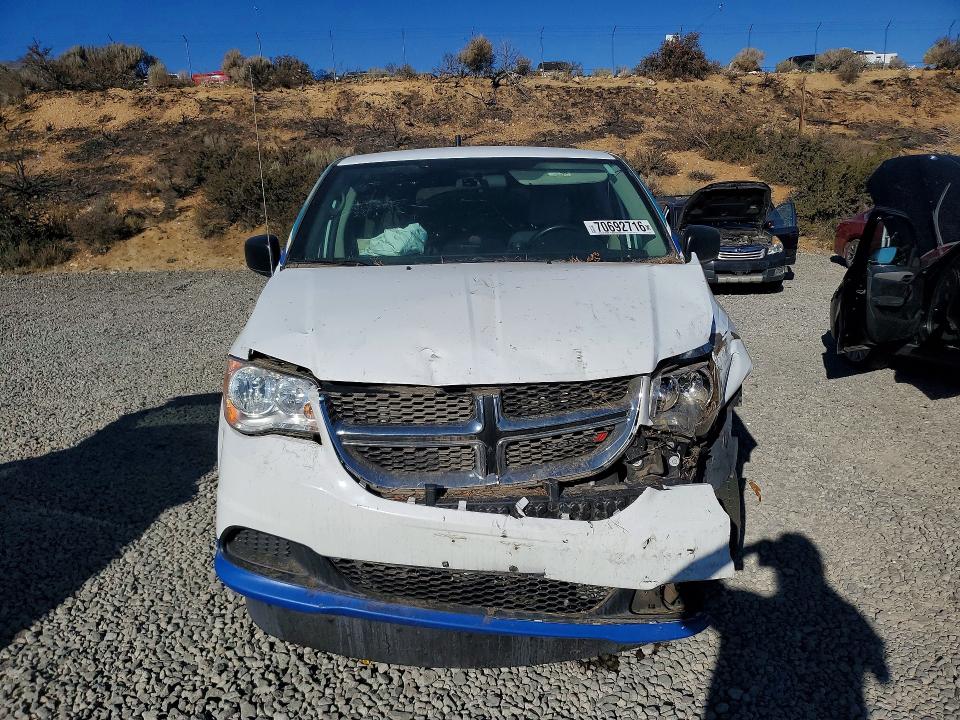 Продажа на аукционе авто 2018 Dodge Grand Caravan, vin: 2C7WDGBG8JR216707, номер лота: 70692716