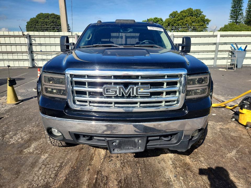 71912856 :رقم المزاد ، 2GTEK13M771519758 vin ، 2007 Gmc New Sierra مزاد بيع