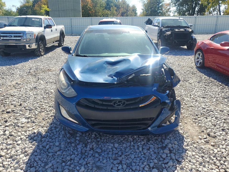 2014 Hyundai Elantra Gt მანქანა იყიდება აუქციონზე, vin: KMHD35LH0EU220127, აუქციონის ნომერი: 71944776