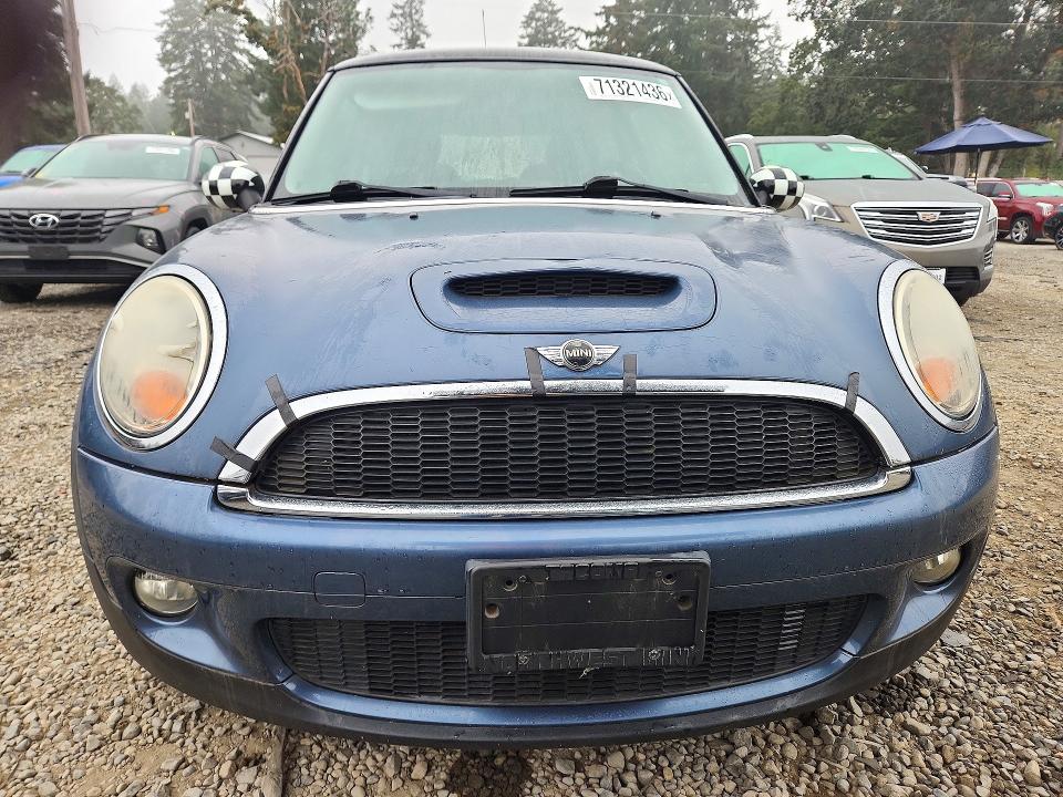 71321436 :رقم المزاد ، WMWMF7C51ATZ70503 vin ، 2010 Mini Cooper مزاد بيع