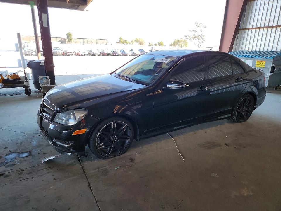 Auction sale of the 2013 Mercedes-benz C, vin: WDDGF4HB1DA804551, lot number: 72448426