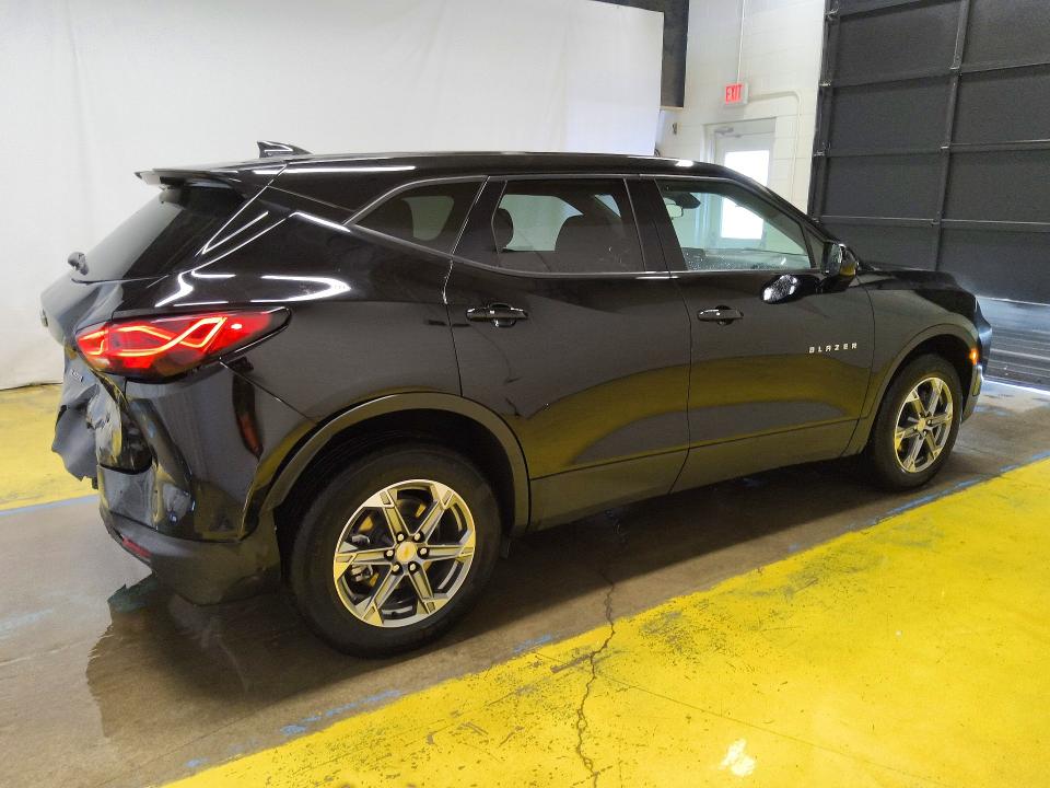 69464916 :رقم المزاد ، 3GNKBCR45SS269320 vin ، 2025 Chevrolet Blazer مزاد بيع