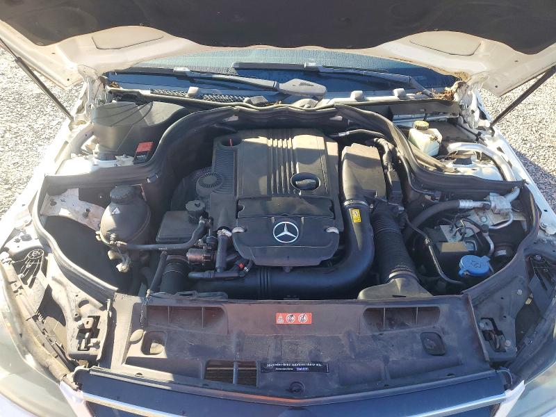 Продажа на аукционе авто 2014 Mercedes-benz C, vin: WDDGF4HB0EA932488, номер лота: 71959286
