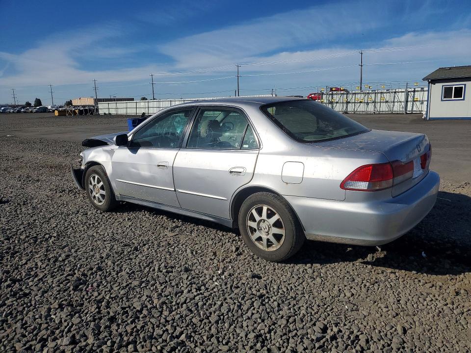 2002 Honda Accord მანქანა იყიდება აუქციონზე, vin: JHMCG56782C011564, აუქციონის ნომერი: 72244966