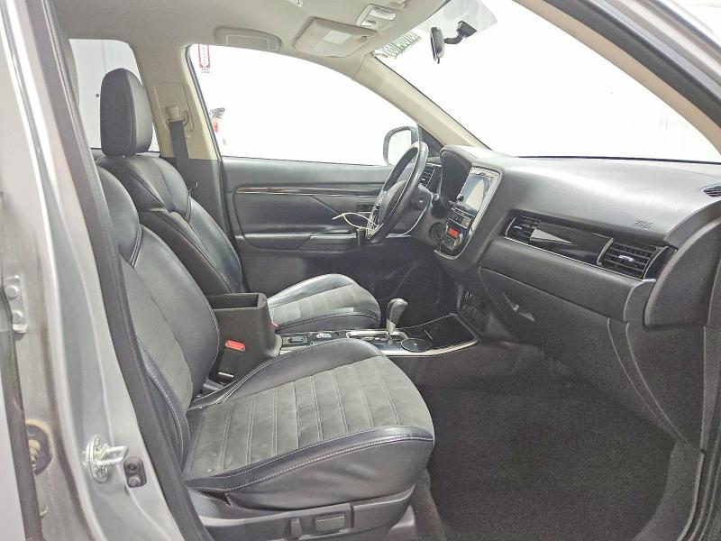 Продаж на аукціоні авто 2019 Mitsubishi Outlander, vin: JA4AZ3A36KJ001973, номер лоту: 67864186