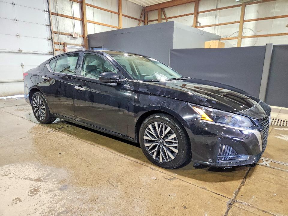 2025 Nissan Altima მანქანა იყიდება აუქციონზე, vin: 1N4BL4DV3SN303931, აუქციონის ნომერი: 71905686
