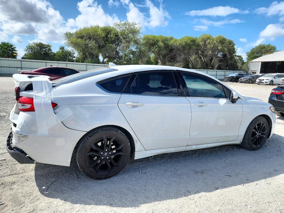 2019 Ford Fusion მანქანა იყიდება აუქციონზე, vin: 3FA6P0HD7KR215400, აუქციონის ნომერი: 72648856