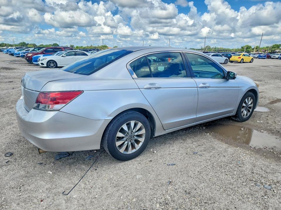 Aukcja sprzedaży 2008 Honda Accord, vin: JHMCP26388C061644, numer aukcji: 71511336