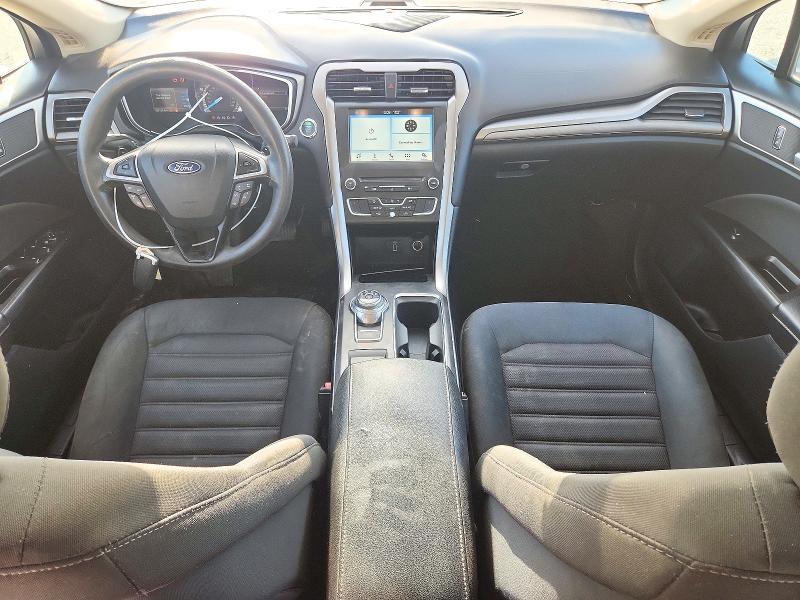 67853936 :رقم المزاد ، 3FA6P0HD6HR299444 vin ، 2017 Ford Fusion مزاد بيع