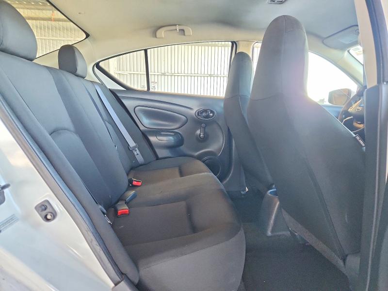 72089156 :رقم المزاد ، 3N1CN7AP6HL873837 vin ، 2017 Nissan Versa مزاد بيع