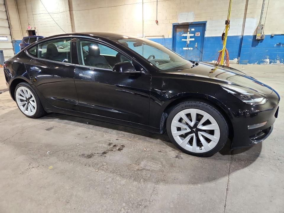 Продажа на аукционе авто 2022 Tesla Model 3, vin: 5YJ3E1EB0NF286827, номер лота: 72379496