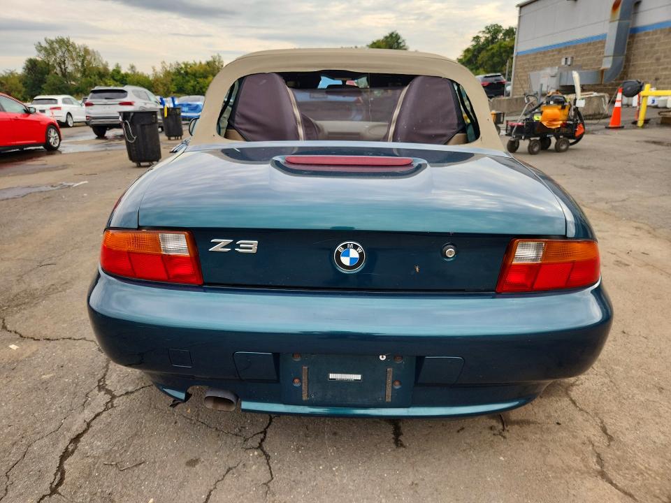 1998 Bmw Z3 მანქანა იყიდება აუქციონზე, vin: 4USCH7333WLD16985, აუქციონის ნომერი: 71205746