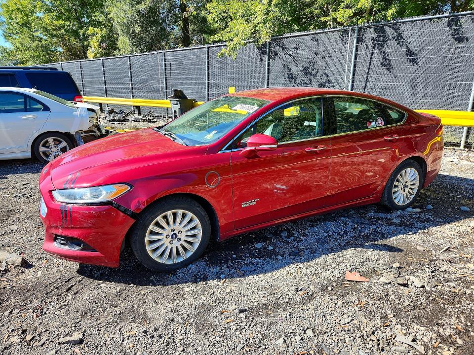 71667606 :رقم المزاد ، 3FA6P0SU8ER189225 vin ، 2014 Ford Fusion مزاد بيع