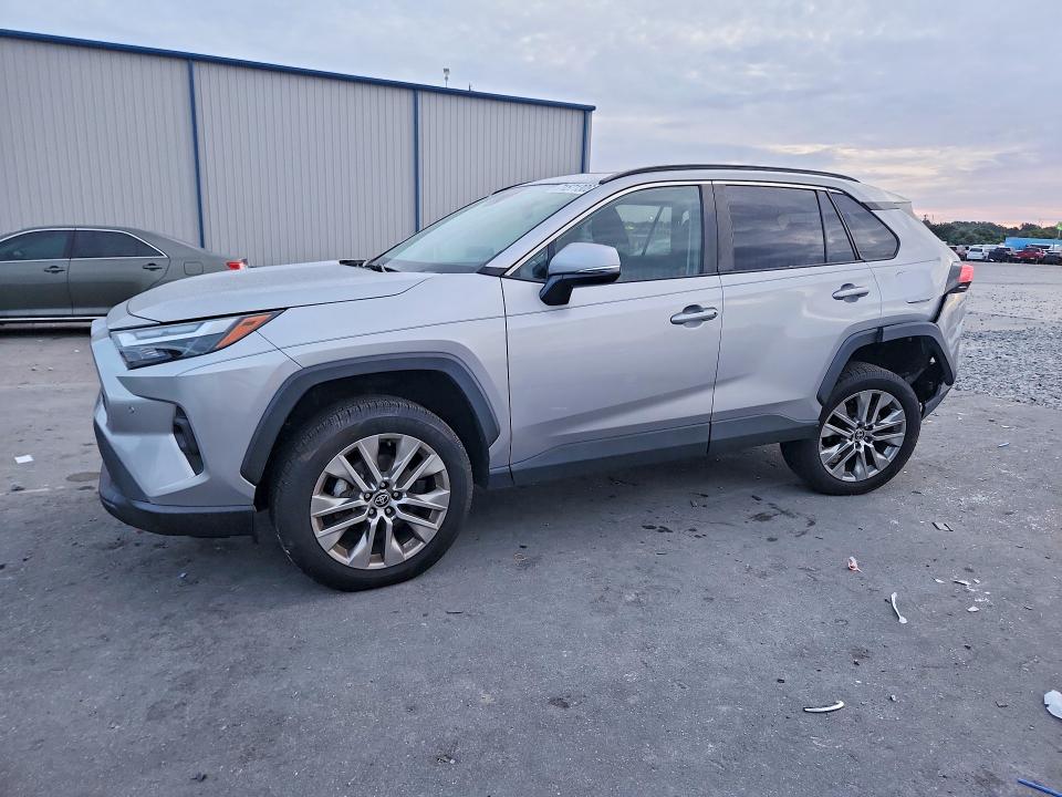 Продаж на аукціоні авто 2023 Toyota Rav4, vin: 2T3C1RFV1PC251473, номер лоту: 71571306