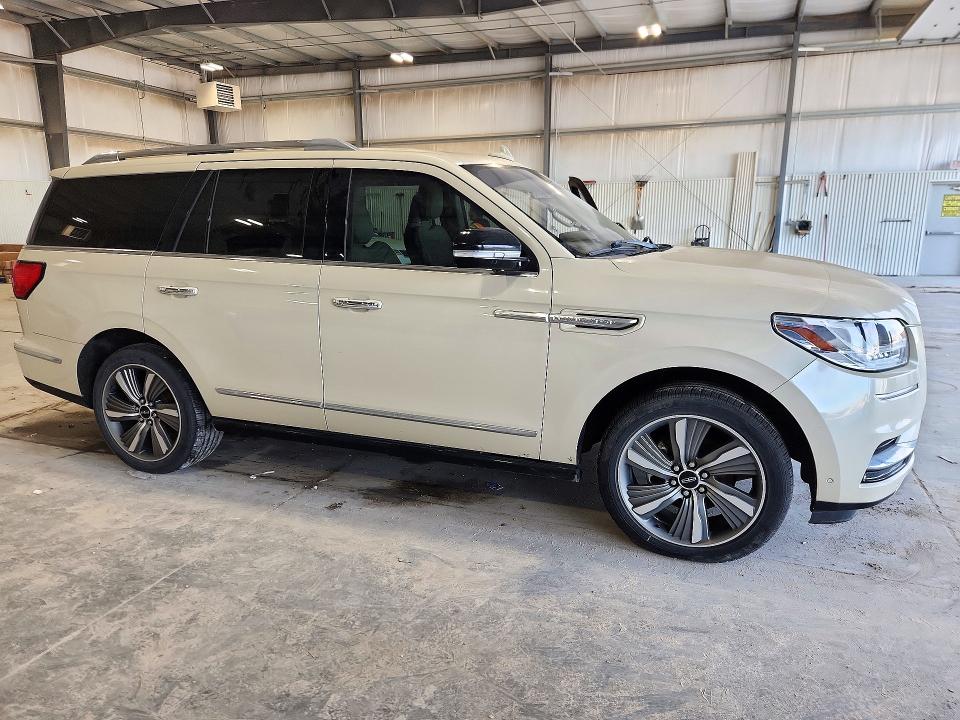 2018 Lincoln Navigator მანქანა იყიდება აუქციონზე, vin: 5LMJJ2LT0JEL03649, აუქციონის ნომერი: 73450866
