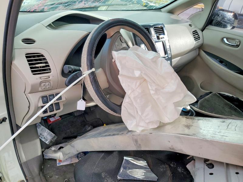 Продаж на аукціоні авто 2011 Nissan Leaf, vin: JN1AZ0CP8BT002568, номер лоту: 71641346