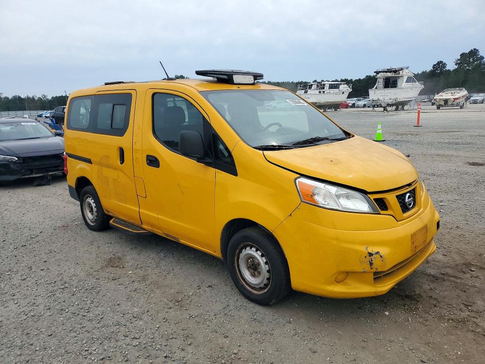 72590486 :رقم المزاد ، 3N8CM0JT4EK691290 vin ، 2014 Nissan Nv200 مزاد بيع
