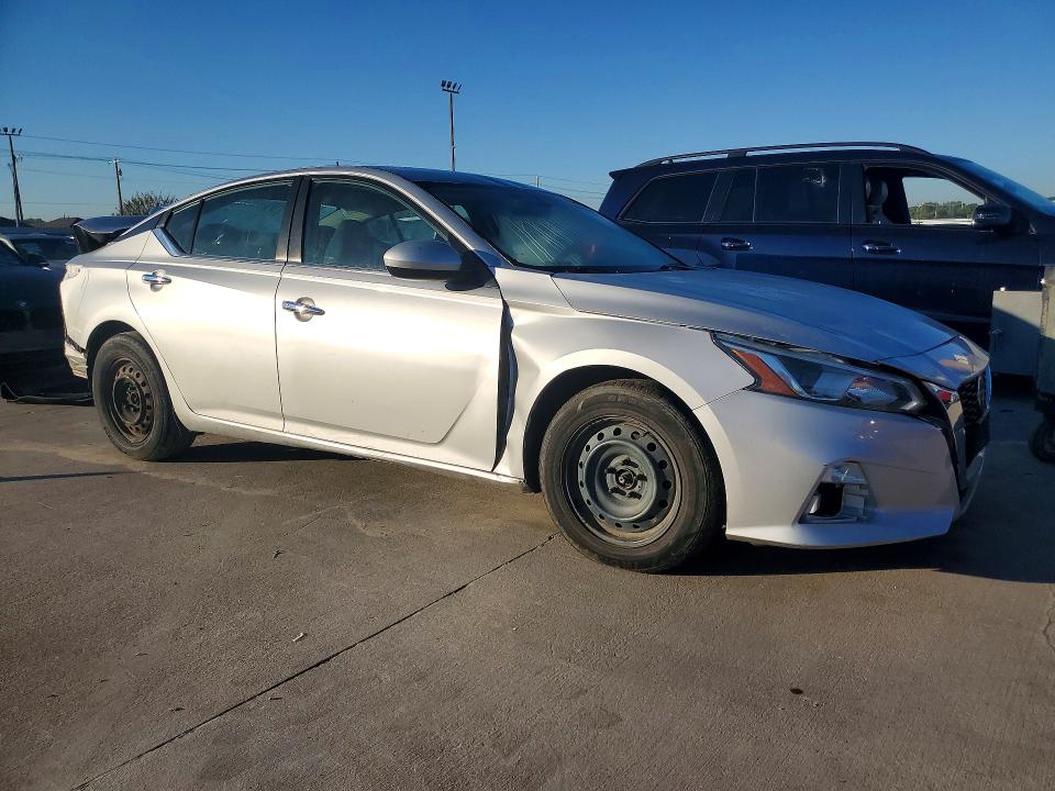 Auction sale of the 2019 Nissan Altima, vin: 1N4BL4BV5KC242757, lot number: 71494296