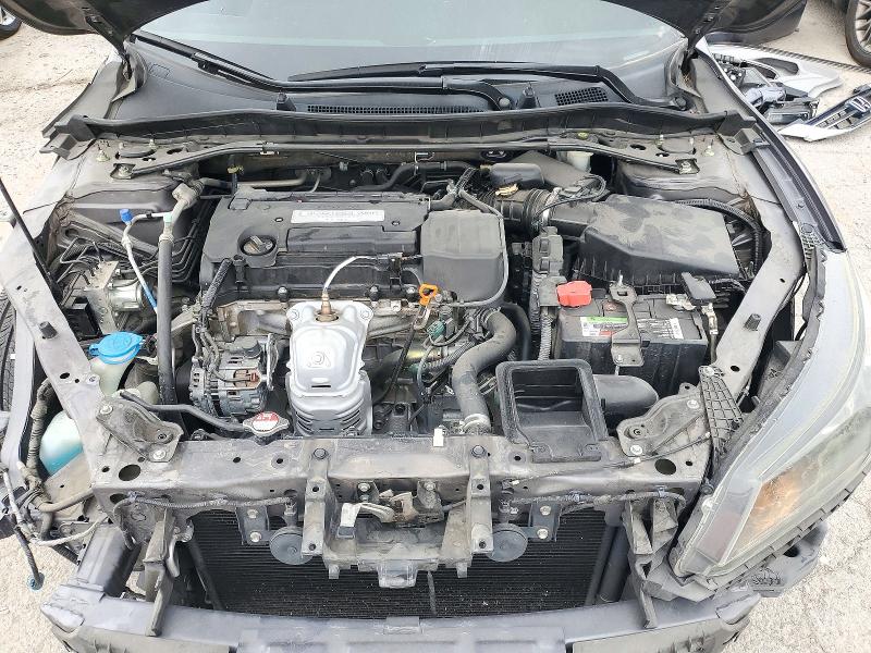 2015 Honda Accord მანქანა იყიდება აუქციონზე, vin: 1HGCR2F87FA072264, აუქციონის ნომერი: 72345976