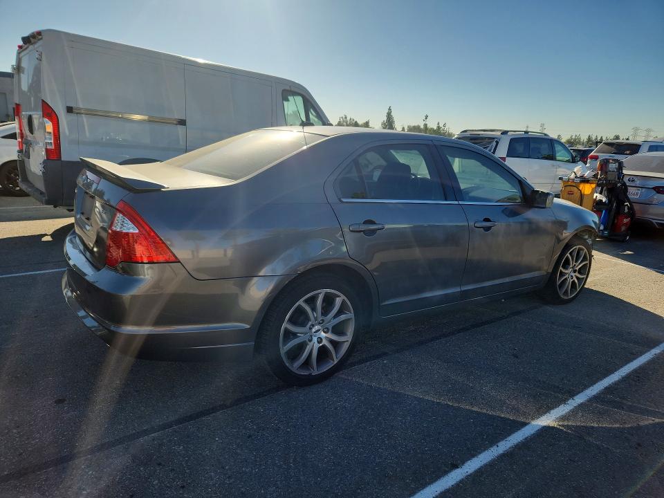 71236796 :رقم المزاد ، 3FAHP0HA5AR387230 vin ، 2010 Ford Fusion مزاد بيع