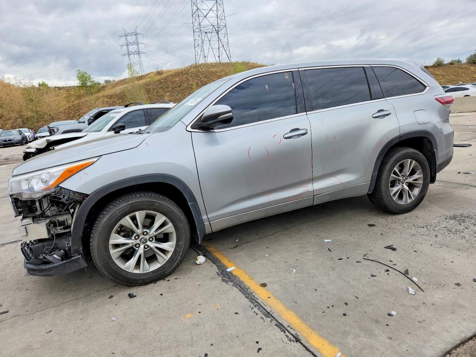 Auction sale of the 2016 Toyota Highlander, vin: 5TDBKRFH7GS226774, lot number: 71073086