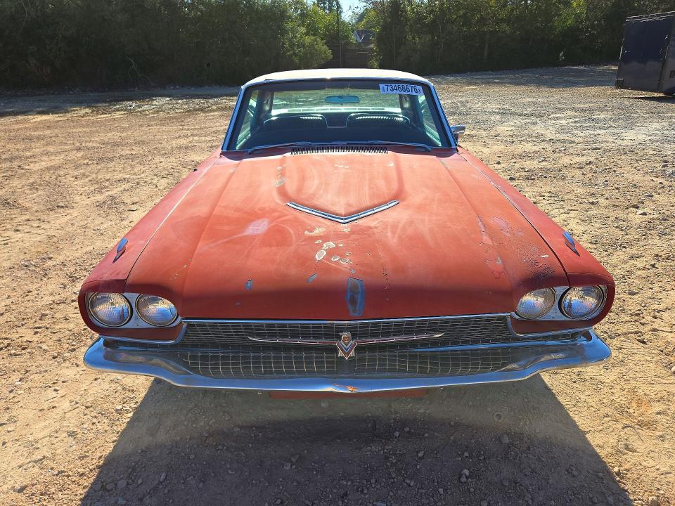 1966 Ford Thunderbird მანქანა იყიდება აუქციონზე, vin: 6Y87Z122711, აუქციონის ნომერი: 73468676