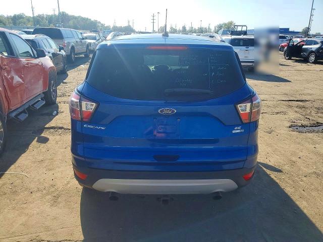 71473236 :رقم المزاد ، 1FMCU9GD1HUC76878 vin ، 2017 Ford Escape مزاد بيع