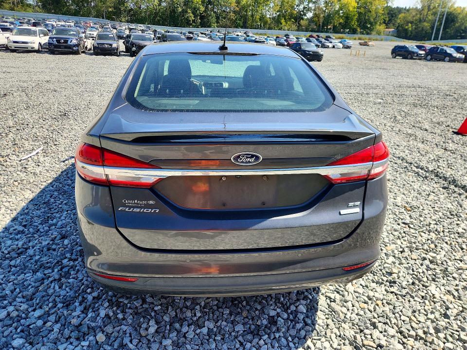 72491526 :رقم المزاد ، 3FA6P0HD5HR226484 vin ، 2017 Ford Fusion مزاد بيع