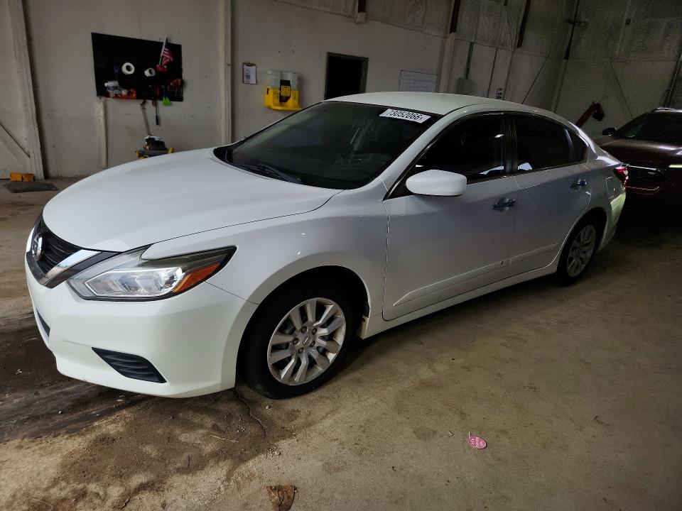 73052066 :رقم المزاد ، 1N4AL3AP0GC143814 vin ، 2016 Nissan Altima مزاد بيع