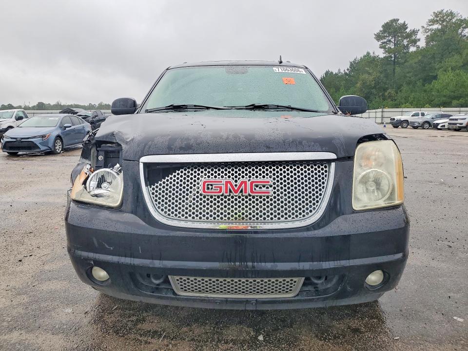 2007 Gmc Yukon Xl მანქანა იყიდება აუქციონზე, vin: 1GKFK66817J327715, აუქციონის ნომერი: 71063606