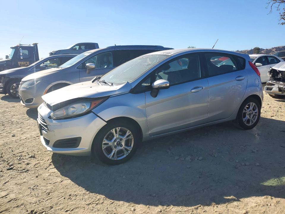 2015 Ford Fiesta მანქანა იყიდება აუქციონზე, vin: 3FADP4EJ7FM162502, აუქციონის ნომერი: 72461686