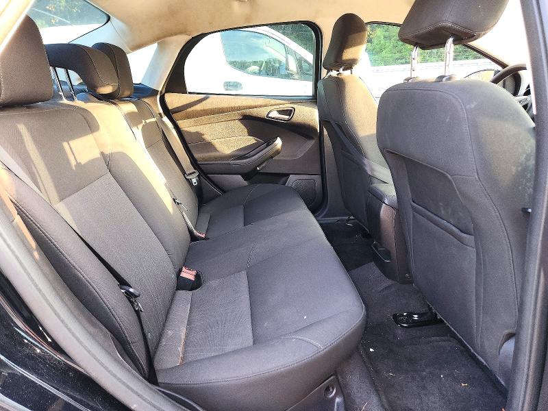 Продажа на аукционе авто 2016 Ford Focus, vin: 1FADP3F20GL395268, номер лота: 73487426