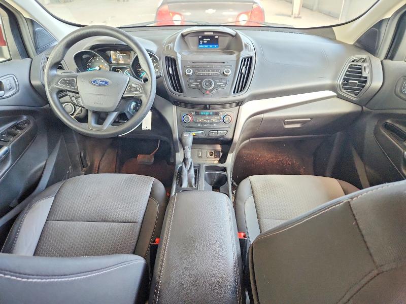71961756 :رقم المزاد ، 1FMCU0GD9HUE86785 vin ، 2017 Ford Escape مزاد بيع